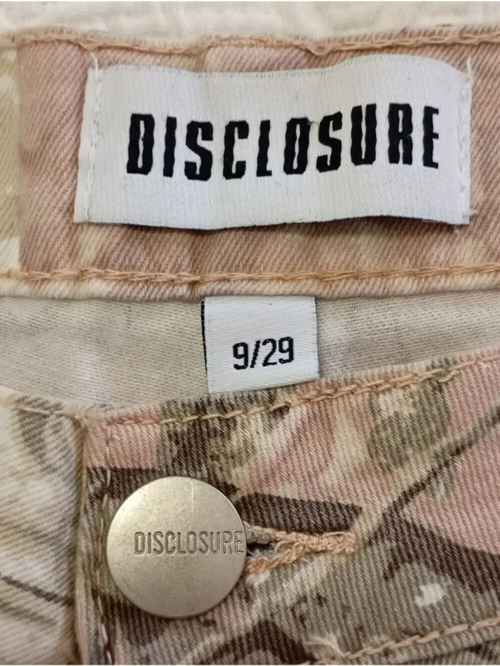Disclosure Wide Leg Camo Cargo Pants Sz 9/29 Pink & Olive Green Pockets Utility